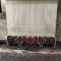 فرش نیمه کاره