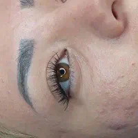 کاشت مژه و ارایش دائم