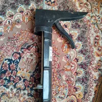 زنجیر پمپ چسب زنگ قدیمی