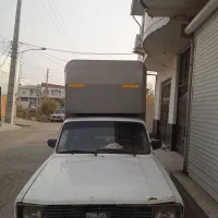 مزدا 1600،عروسک