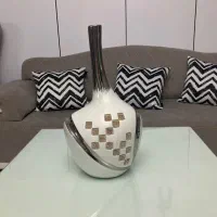 گلدان دکوری