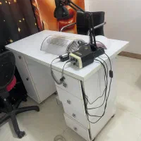 میزناخن محکم‌وسالم|آرایشگاه و سالن‌های زیبایی|رشت, باهنر|دیوار