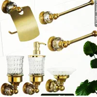 ملزومات جای مایع و مسواک و حوله و دستمال