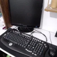 سیستم کامل کارکرده سالم خانگی P4 AMD 4000Apu