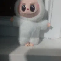 عروسک لبوبو سفید