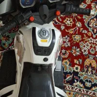 یک‌عدد موتور شارژی