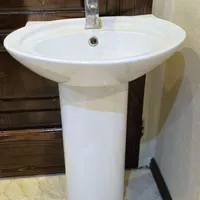 روشویی با آیینه