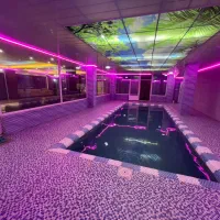 اجاره روزانه و شبانه ویلاهای استخردار * اماده رزرو