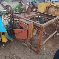 چهار عدد دستگاه بلوک زنی نیاز ب سرویس