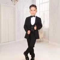 یک ست کامل کت شلوار با کفش در حد نو نو