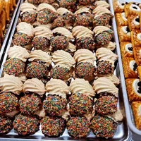 ویترین آلمیومی