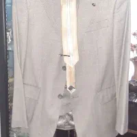 فروش یک دست کت وشلوار و کراوات رسمی ومجلسی کاره