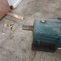 دینام کیربکسی مخصوص جرثقیل سنگبری|ماشینآلات صنعتی|تهران, چوب تراش|دیوار