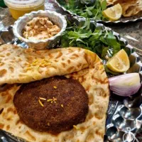 نیروی کارگر خانم برای کبابی