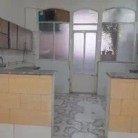 زیر زمین گلخانه نزدیک خیابان اصلی|اجارهٔ خانه و ویلا|قم, زنبیل آباد|دیوار