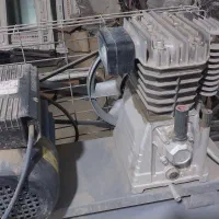 کمپرسور باد ۲۵۰ لیتری زوپیر|ابزارآلات|رودبار, |دیوار