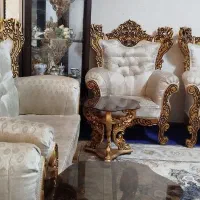 مبل سلطنتی ۹ نفره همراه با میز عسلی|مبلمان خانگی و میز عسلی|نجف‌آباد, مسکن مهر|دیوار