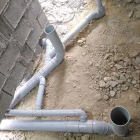 لوله کشی آب و فاضلاب وتعمیرات