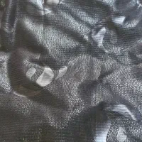 چادر مشکی دوخته شده