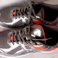 کتونی Asics درحدنو