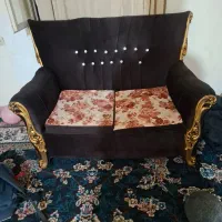 4عدد مبل 3تاش سالم اما یکیش زیرش شکسته قابل تعمیر|مبلمان خانگی و میز عسلی|یاسوج, |دیوار