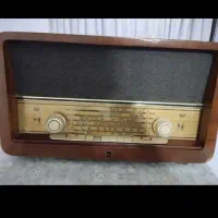 رادیو لامپی قدیمی کلکسیونی