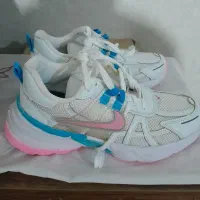 کتونی نایک زنونه سایز ۴۰