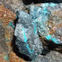 ارسال و فروش فیروزه نیشابوری راف.برش خورده
