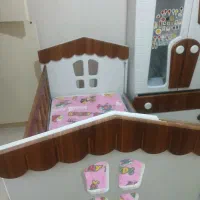 تخت و کمد کودک