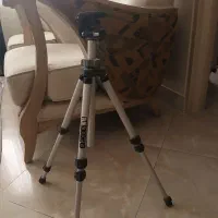 سه پایه دوربین