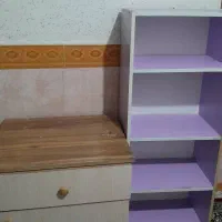 تعدادطبقه کمدمیزنهارخوری۴نفر صندلی چرخی میزجلومبلی