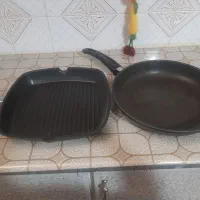 تابه چدن جنس قدیمی درحد نو