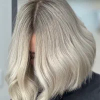 به یک خانوم آرایشگر سالن فول مشتری نیازمندیم