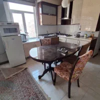 آپارتمان ۸۰ متری خوش نقشه / املاک نگارستان/