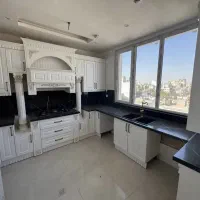 تربیت ۸۱ متر / طبقه سوم