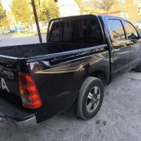 هایلوکس۲۰۰۶|خودرو سواری و وانت|لردگان, |دیوار