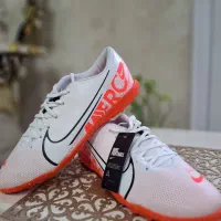 کفش چمن مصنوعی