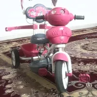 سه چرخه دخترانه