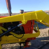 تراکتور|خودرو سنگین|چاهک, |دیوار