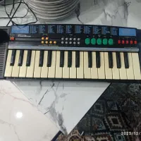 پی یانو کاملان سالم وکم کار کره