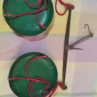 ترازو قدیمی