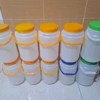 دبه تمیز برای ماست و ترشی