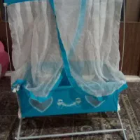 تخت و. گهواره نوازد