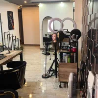اجاره اتاق و میز ناخن و تخت مژه در سالن مجلل