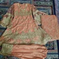 لباس مجلسی بچگانه