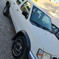 نیسان پیکاپ82