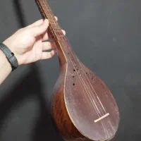 سه تار حیدری نو|سازهای سنتی|آبادان, |دیوار