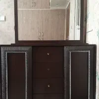 آینه و کنسول زیبا