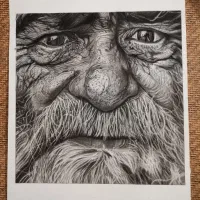 طراحی چهره سیاه‌قلم