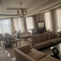 آپارتمان-نوسازاکواریوم-سرتاسرپنجره-قدی-اول-هنرستان